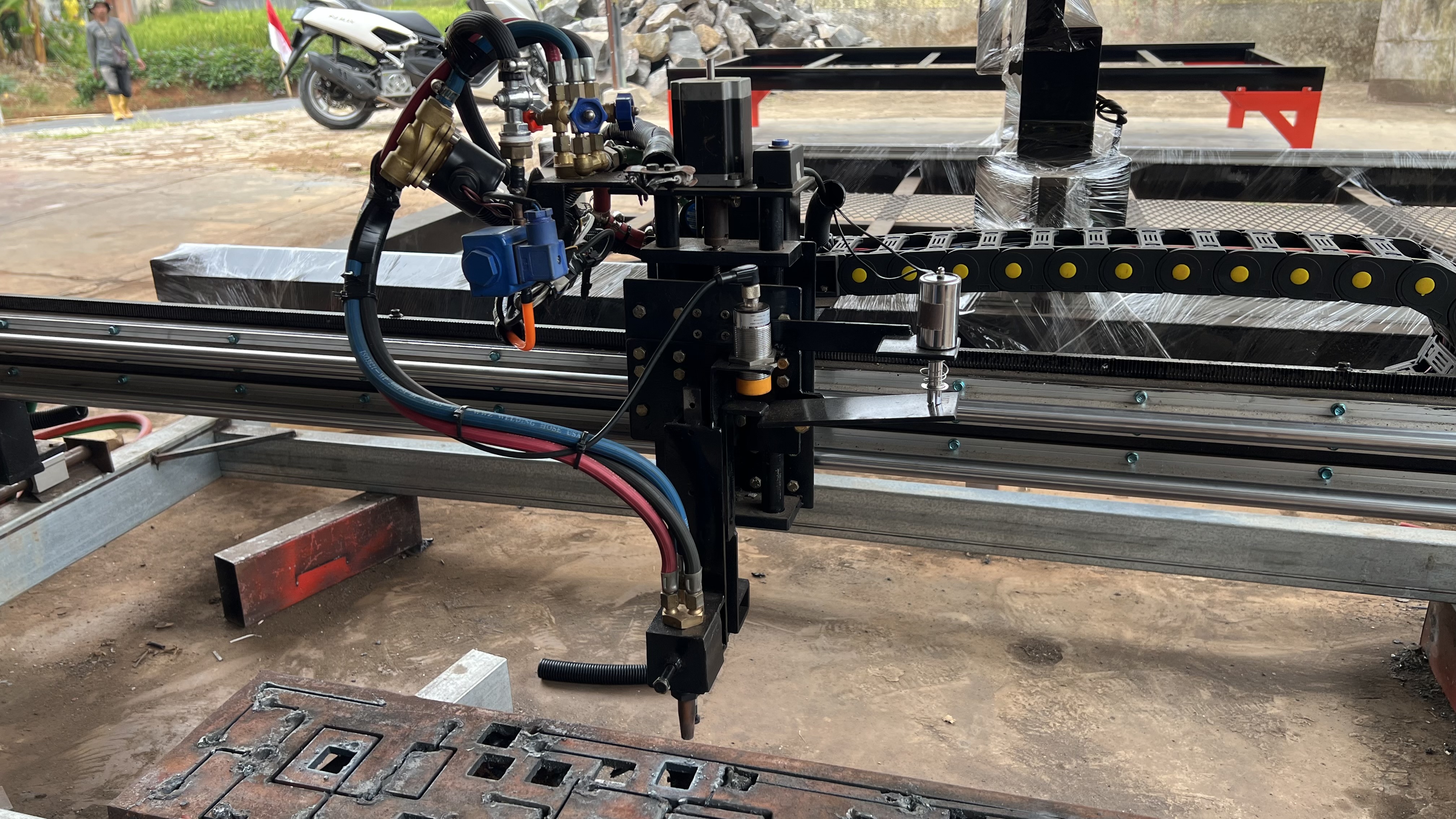 CNC Flame Cutting 160x280